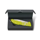 VICTORINOX Hunter Pro Alox Limited Edition 2023 Electric Yellow zsebkés - 0-9415-L23