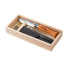 OPINEL No.8 bugylibicska - Carbon dísz fadobozban, tokkal - 000815