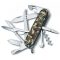 VICTORINOX Huntsman Camo - ollós, fűrészes svájci bicska - 1-3713-94