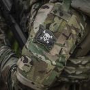 M-TAC Jolly Roger Olive Black PVC Morale Patch felvarró